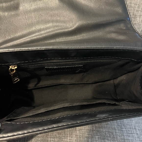 BADGLEY MISCHKA black Quilted leather crossbody with studs Used - Picture 7 of 8